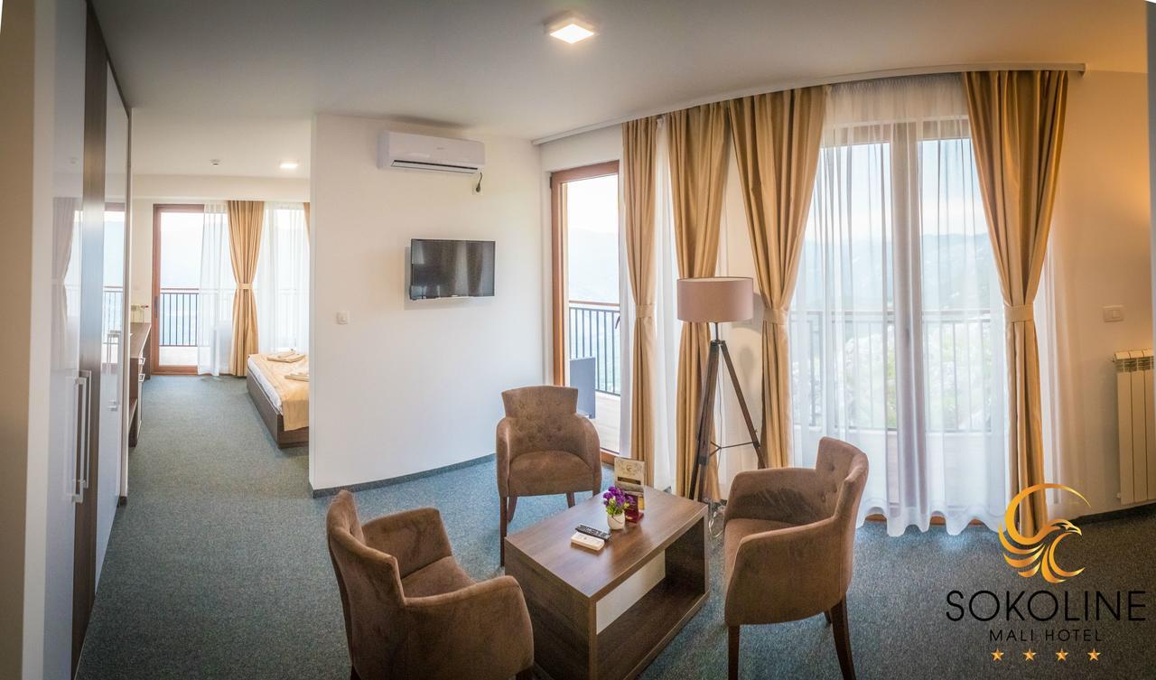 Hotel Sokoline Mandici Ruang foto